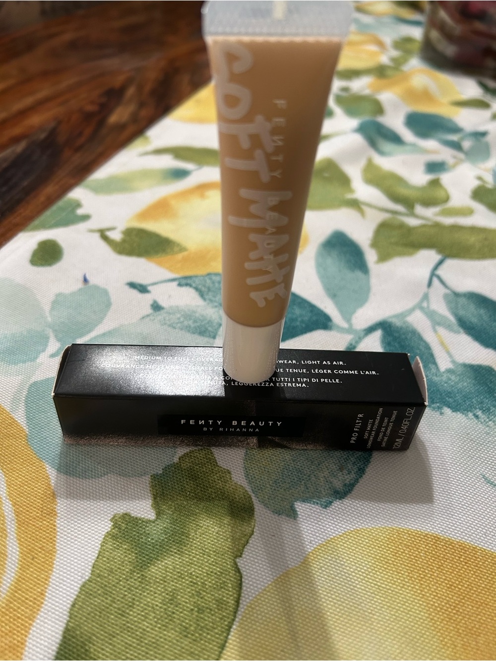 Fenty Beauty Soft Matte Concealer - Warm Beige Tone